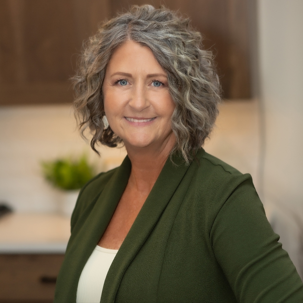 Meet your Posher, Jen